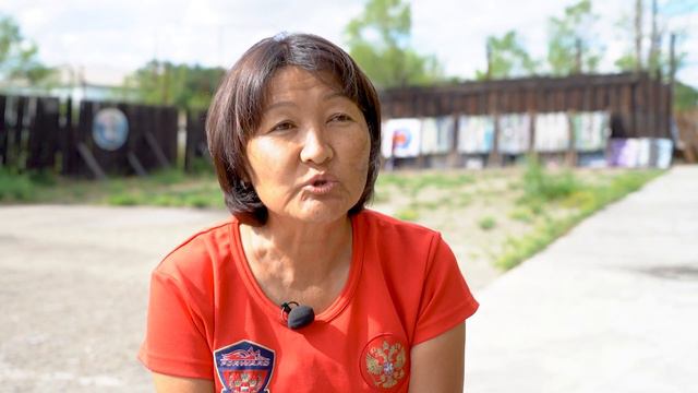 Елена Достай: Чем больше я стреляла, тем лучше я становилась смотреть онлайн