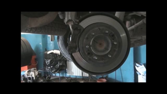 Меняешь колодки - смажь суппорт смотреть онлайн