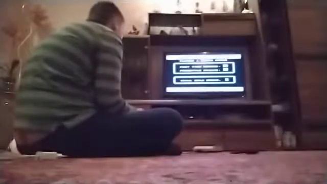 Komputersem играет на приставке Dendy у бабушки смотреть онлайн