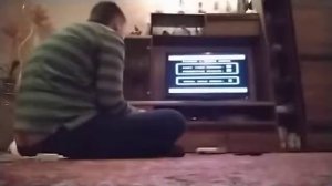 Komputersem играет на приставке Dendy у бабушки