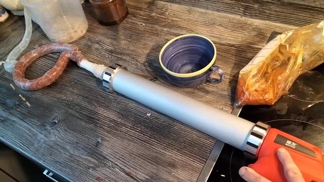 Silikonpistole, Kartuschenpresse Umgebaut Zum Wurstfüller