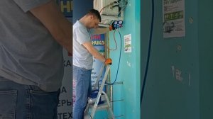 Вакуумирование трассы кондиционера перед запуском системы