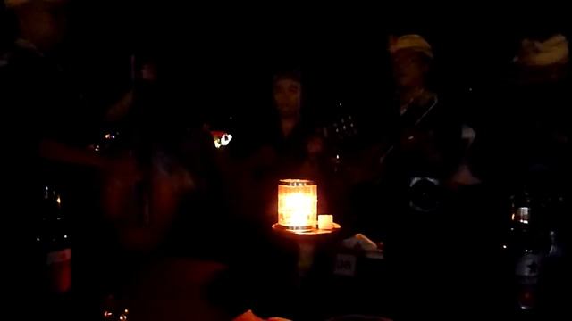 Музыканты на Джимбаране, Бали (Musicians in Jimbaran, Bali) смотреть онлайн