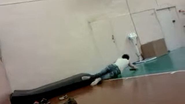 прикольный чувак)) смотреть онлайн