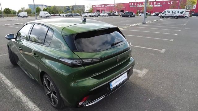 Peugeot 308 (2022) смотреть онлайн