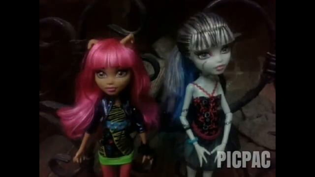 STOP MONİON :Мини клип монстер хай смотреть онлайн