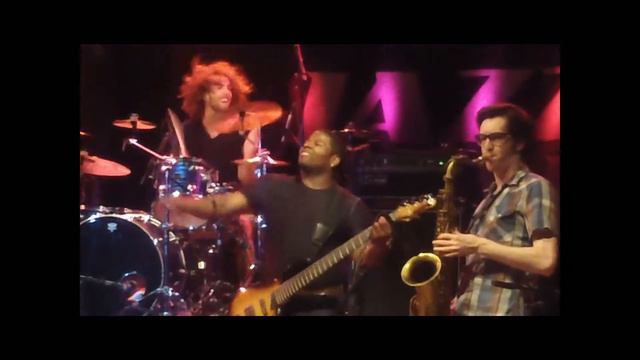 Trombone Shorty Craziest Things.wmv смотреть онлайн