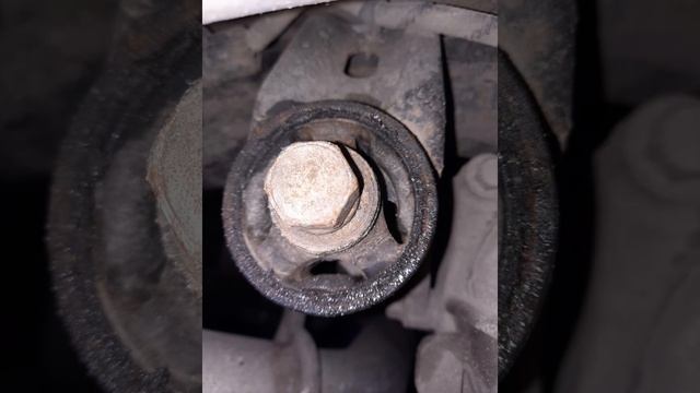 Hyundai Santa Fe замена сайлентблока заднего редуктора (заметка)