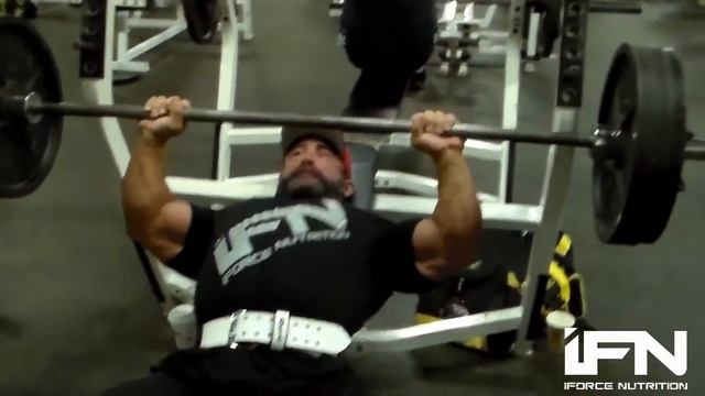 Хосе Рэймонд - тренировка груди смотреть онлайн