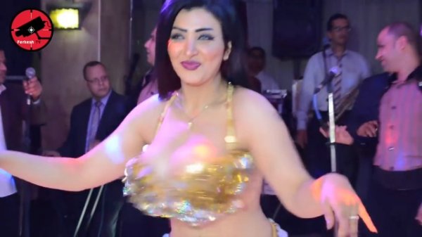 شاهد الراقصة برديس صاحبة اكبر صدر فى مصر - YouTube