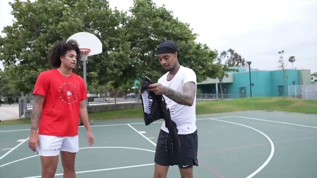 FlightReacts TRIED OUT For My AAU Team! смотреть онлайн