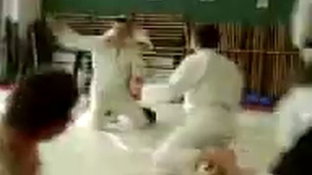 AiKiBall (Айкибол) смотреть онлайн