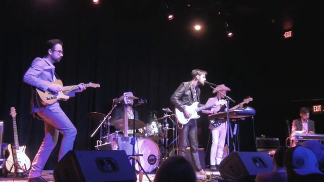 Robert Ellis at The Kessler Theater in Dallas, Texas USA смотреть онлайн