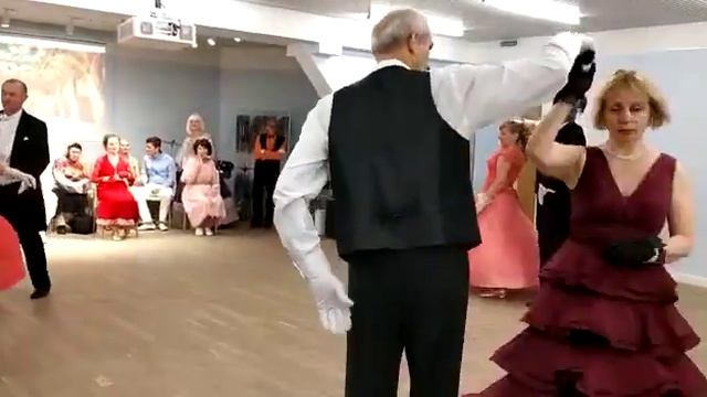 Полька Эсмеральда. смотреть онлайн