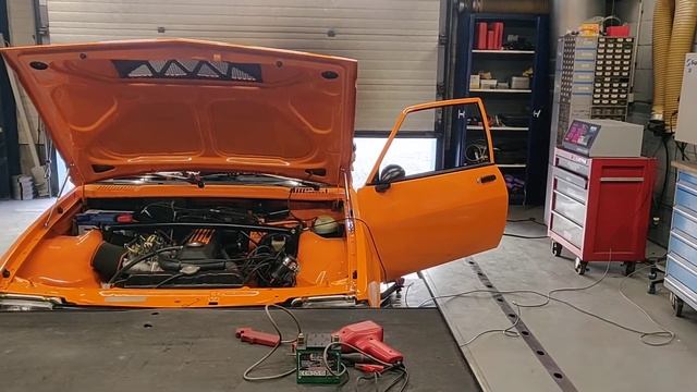 Opel Ascona B CIH 2.4 @ dyno смотреть онлайн