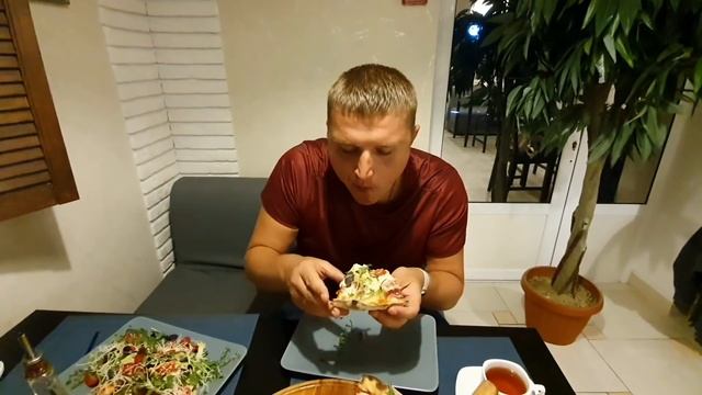 #АНАПА - САМАЯ ВКУСНАЯ ПИЦЦА - РЕСТОРАН Oliva смотреть онлайн