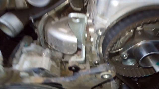 Натяжение ремня привода балансирного вала DW HOWER H5 смотреть онлайн