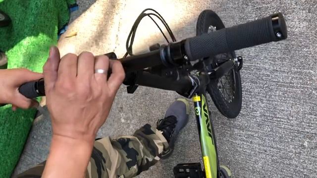 YouTube  JAVA X3 16吋 9速 bicycle BIKE 摺車教學！? смотреть онлайн