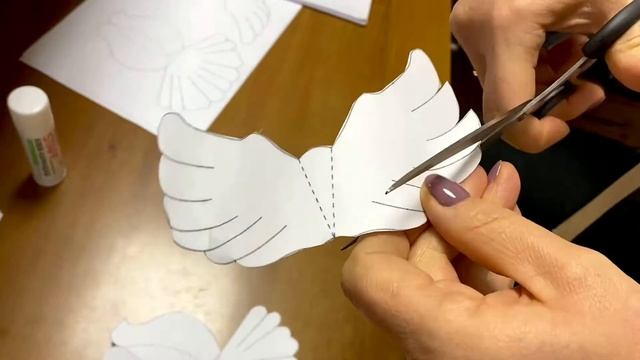 «Белый голубь – символ мира» мастер-класс по изготовлению бумажного голубя. смотреть онлайн