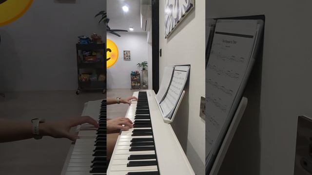Whitney Houston - One Moment in Time (Piano) смотреть онлайн