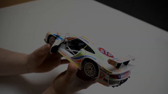 Porsche 911 GT1 UT models uboxing 1:18 ► смотреть онлайн