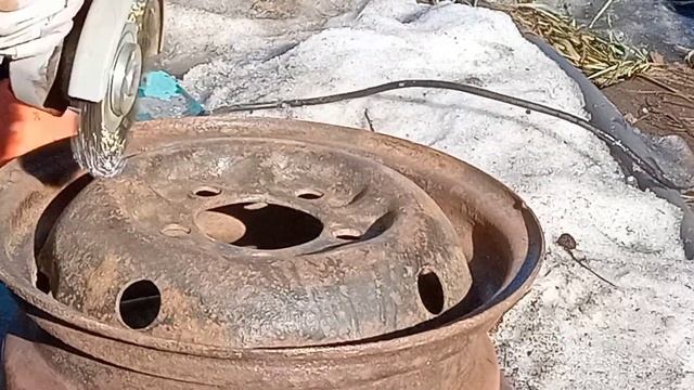 Очистка Ржавчины Болгаркой :-) ЛуАЗ Подготовка к Сезону.) Колёса, Фаркоп, Прицеп, Защита .) смотреть онлайн