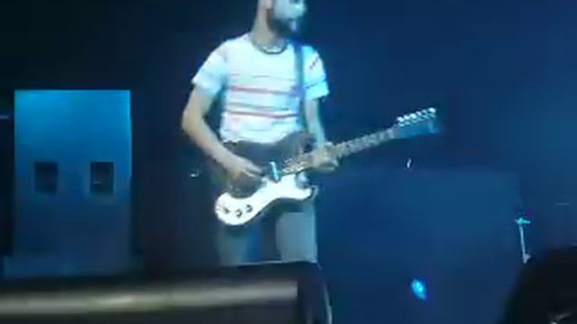 Дельфин - Свет Для Меня ( live ) Riga, Godvil 09.10.09 начало ! смотреть онлайн