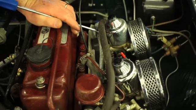 199 MG Tech | Ross Baker's 1970 MGB Smog System смотреть онлайн