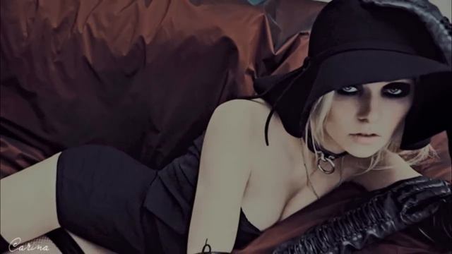 Taylor Momsen ● 'Rock my world into the sunlight' (For Claire) смотреть онлайн