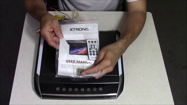 Xtrons Overhead flip down Monitor 12.1" HD TV for your car смотреть онлайн