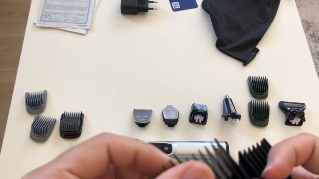 Philips MG7720 Erkek Bakım Seti 14'ü 1 Arada Metalik Gri Traş Makinesi смотреть онлайн