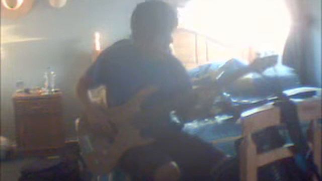 Prueba Washburn XB-105