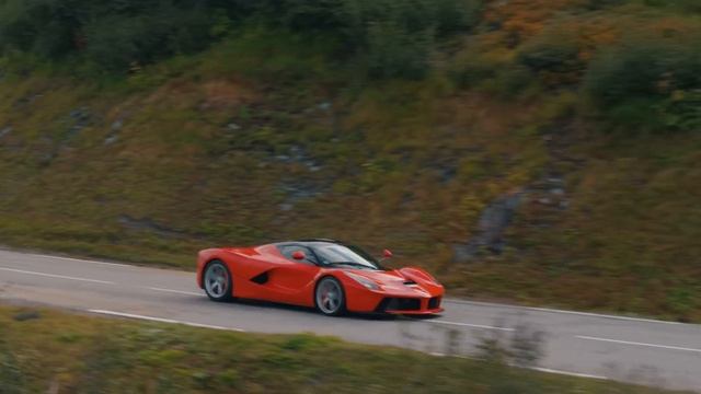Ferrari LaFerrari | Le Voyage Extraordinaire par Romain MONTI смотреть онлайн