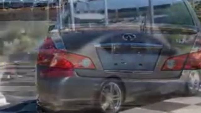 Infiniti M35 Sport Sedan смотреть онлайн