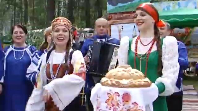 ЛИВЕНСКОЕ ПОДВОРЬЕ смотреть онлайн