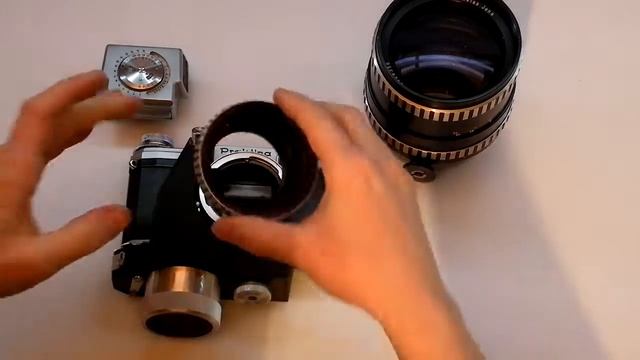 Praktina IIa with "motor" and Sonnar смотреть онлайн