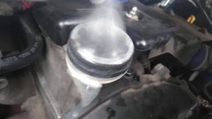 D4BH (4D56) "кондом тест" заливной горловины на давление картерных газов.