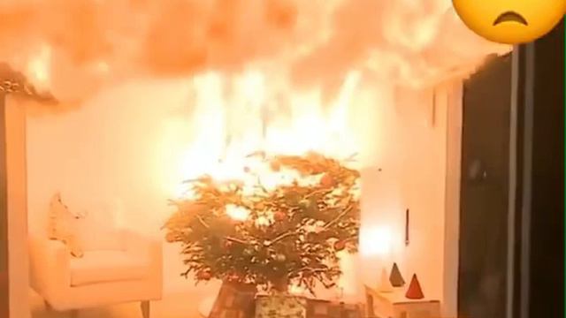 Нету благо в запретном ... хорошо детей не было дома . А соседи причём , вот и задумайтесь смотреть онлайн