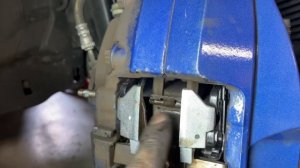 BMW G30/F90 : FRONT BRAKE REPLACEMENT