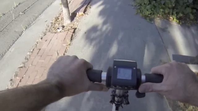 E-TWOW S2 Booster Electric Scooter Review смотреть онлайн