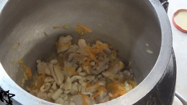 ЧЕЧЕВИЦА В АФГАНСКОМ КАЗАНЕ смотреть онлайн
