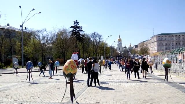 Пасхальные яйца в Киеве. смотреть онлайн