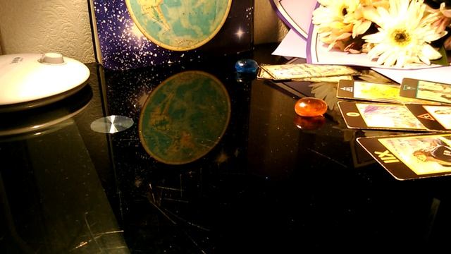 ТАРО//: ПОЧЕМУ МОЛЧИТ?ЧЕГО ХОЧЕТ?ЧЕГО ОЖИДАТЬ? смотреть онлайн