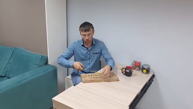 Откидной настенный стул в прихожую вместо банкетки. Механизм К107 смотреть онлайн