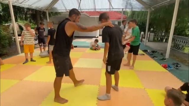 Выездной семинар по сценическому бою с детьми смотреть онлайн