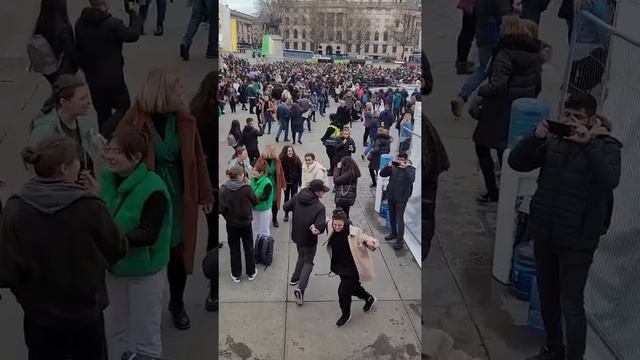 #londonvlog Saint Patrick's Day London/День Святого Патрика в Лондоне смотреть онлайн