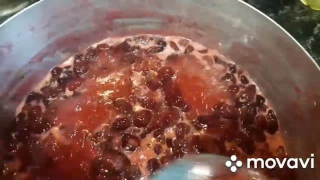 Варенье из Кизила ##Zoğal mürəbbəsi