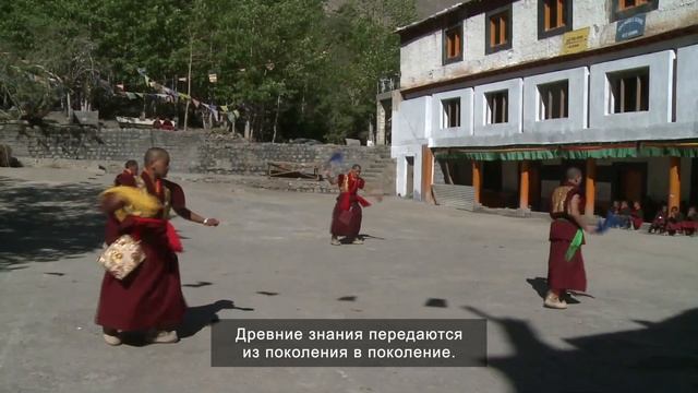 Священный буддийский танец. Sacred Buddhist Dance смотреть онлайн