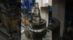 Сборка вторичного вала коробки ZF 16 S 1820-