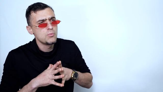 AirPods promo 3 смотреть онлайн
